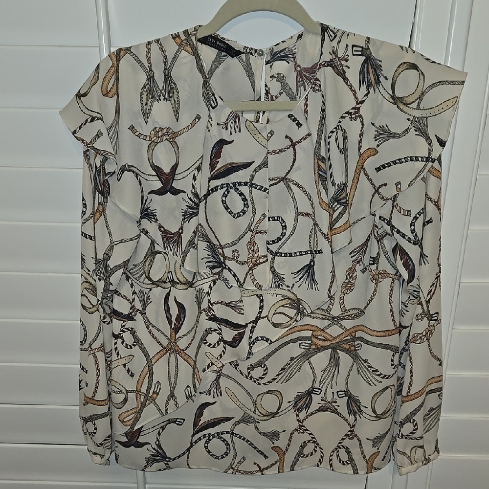 ZARA Cream and Black Boxy Cap Sleeve Blouse
